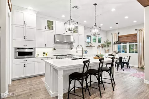 Kitchen - 1900 E Aster Pl, Chandler, AZ 85286 photo 1 of 5