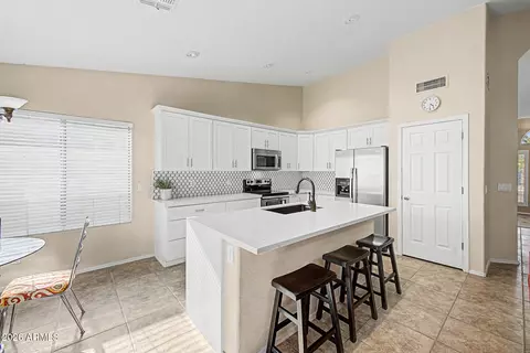 Kitchen - 1783 E Arabian Dr, Gilbert, AZ 85296 photo 3 of 3