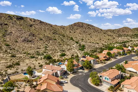 View/Area - 4517 E Desert View Dr, Phoenix, AZ 85044 photo 7 of 8