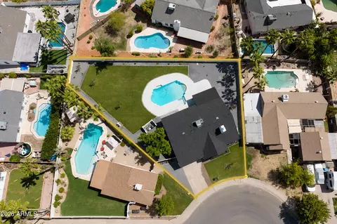View/Area - 4517 E Desert View Dr, Phoenix, AZ 85044 photo 1 of 8