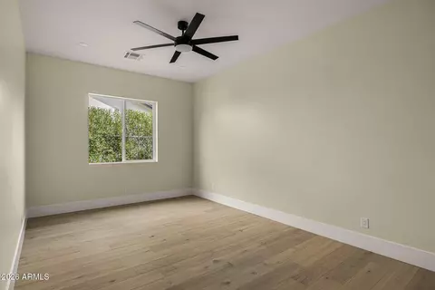 Bedroom - 4314 E Glenrosa Ave, Phoenix, AZ 85018 photo 2 of 4