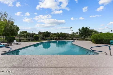 Exterior - 2818 E Malapai Dr, Phoenix, AZ 85028 photo 10 of 10