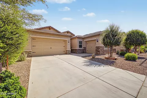 Exterior - 10953 E Tripoli Ave, Mesa, AZ 85212 photo 2 of 7