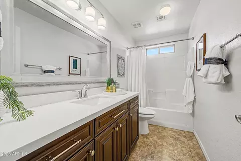 Bath - 1822 E Lexington Ave, Gilbert, AZ 85234 photo 4 of 5