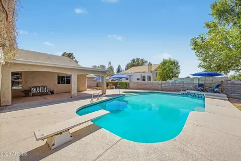 Exterior - 1822 E Lexington Ave, Gilbert, AZ 85234 photo 6 of 15