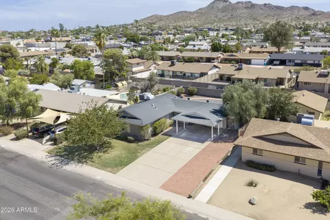 View/Area - 2243 E Karen Dr, Phoenix, AZ 85022 photo 2 of 4