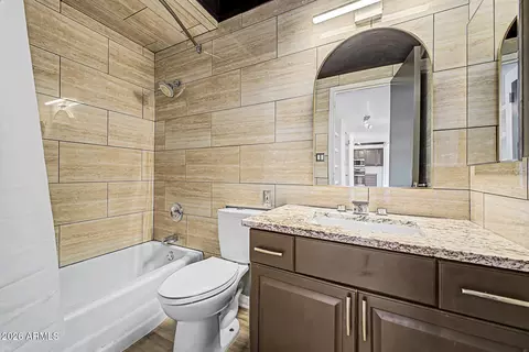 Bath - 4750 N Central Ave #3A, Phoenix, AZ 85012 photo 1 of 2