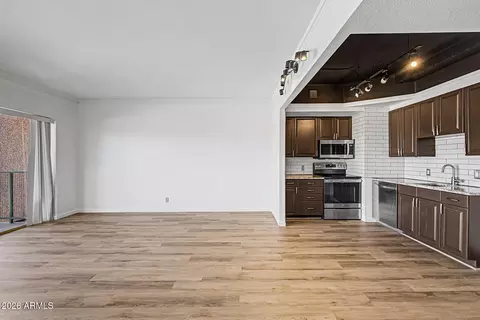 Living - 4750 N Central Ave #3A, Phoenix, AZ 85012 photo 5 of 8