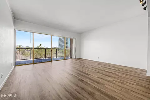Living - 4750 N Central Ave #3A, Phoenix, AZ 85012 photo 1 of 8