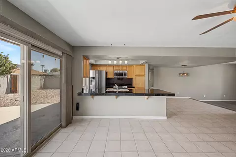 Kitchen - 1304 E Dunbar Dr, Tempe, AZ 85282 photo 2 of 3