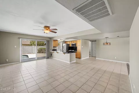 Living - 1304 E Dunbar Dr, Tempe, AZ 85282 photo 3 of 4