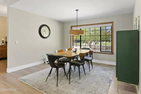 Dining - 11645 S Tusayan Ct, Phoenix, AZ 85044 photo 1 of 2