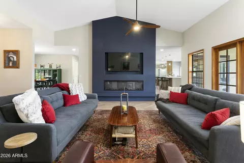 Living - 11645 S Tusayan Ct, Phoenix, AZ 85044 photo 1 of 4
