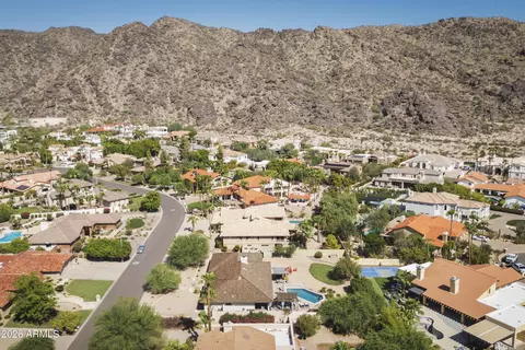 View/Area - 11645 S Tusayan Ct, Phoenix, AZ 85044 photo 6 of 6