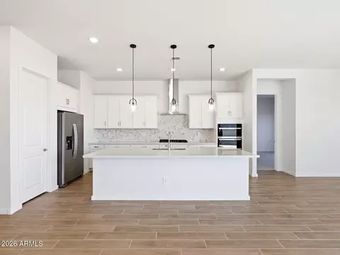 Kitchen - 1142 W Haynes Way, Apache Junction, AZ 85120 photo 3 of 6