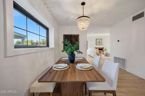 Dining - 3401 N 25th St, Phoenix, AZ 85016 photo 2 of 2