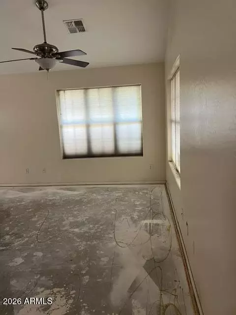Living - 2719 E Windsor Ave, Phoenix, AZ 85008 photo 2 of 2
