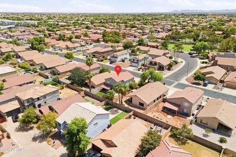 View/Area - 3032 E Millbrae Ln, Gilbert, AZ 85234 photo 4 of 7