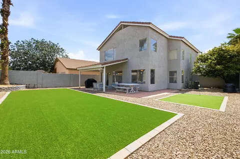 Exterior - 3032 E Millbrae Ln, Gilbert, AZ 85234 photo 10 of 11