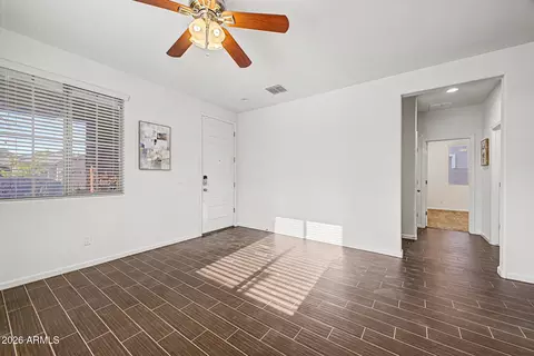 Entry Way - 879 E Aberdeen Dr, Gilbert, AZ 85298 photo 1 of 4