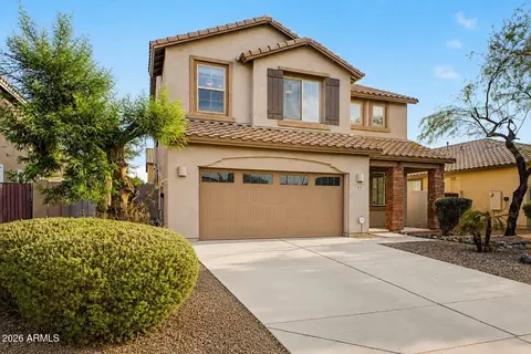 Exterior - 879 E Aberdeen Dr, Gilbert, AZ 85298 photo 2 of 9