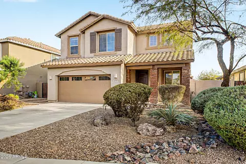 Exterior - 879 E Aberdeen Dr, Gilbert, AZ 85298 photo 7 of 9