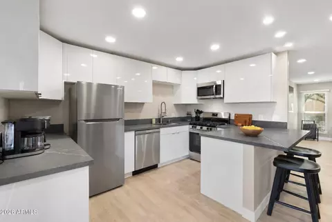 4950 N Miller Rd #102, Scottsdale, AZ 85251
