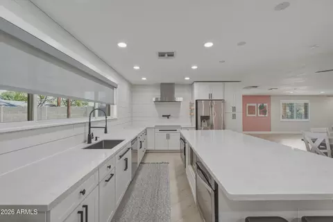 Kitchen - 5146 N 18th St, Phoenix, AZ 85016 photo 1 of 2
