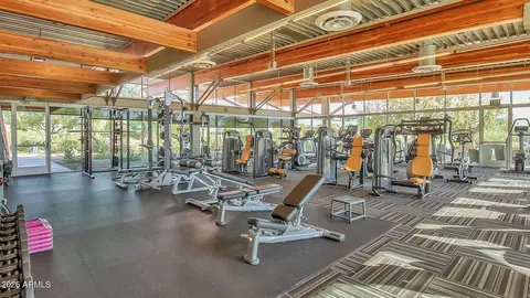 View/Area - 3807 E Quail Ave, Phoenix, AZ 85050 photo 4 of 6