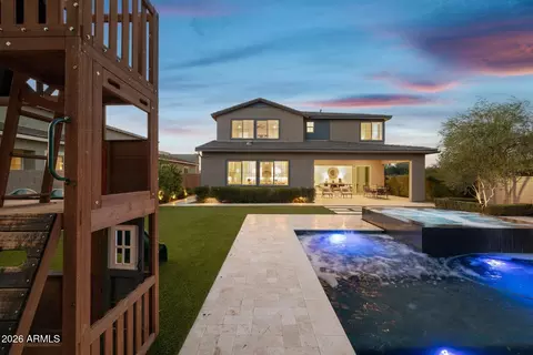 Exterior - 1373 E Lodgepole Ct, Gilbert, AZ 85298 photo 5 of 8