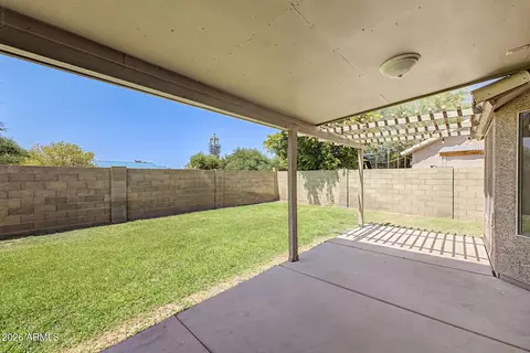 Exterior - 1138 N Pheasant Dr, Gilbert, AZ 85234 photo 4 of 5