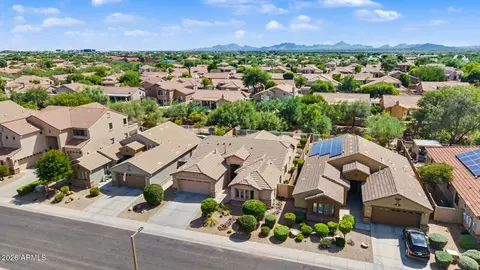 View/Area - 4017 E Hashknife Rd, Phoenix, AZ 85050 photo 3 of 4