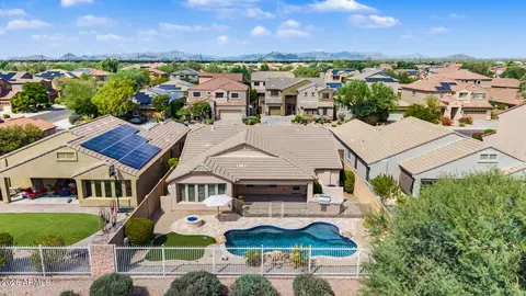 View/Area - 4017 E Hashknife Rd, Phoenix, AZ 85050 photo 2 of 4