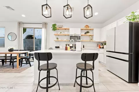 Kitchen - 8351 E Impala Ave, Mesa, AZ 85209 photo 3 of 5