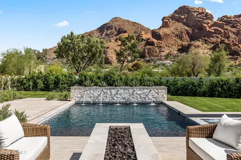 6321 N 48th Pl, Paradise Valley, AZ 85253
