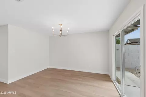 Dining - 3541 W Dailey St, Phoenix, AZ 85053 photo 1 of 1