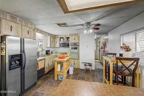 6618 W Hatcher Rd, Glendale, AZ 85302 photo 10