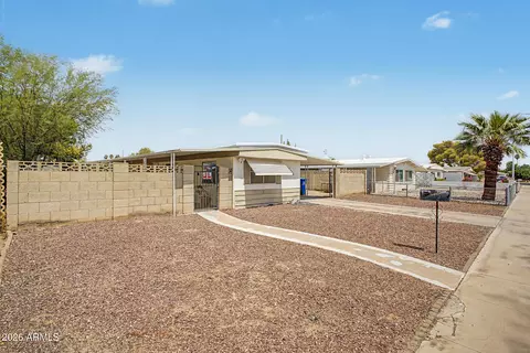 6618 W Hatcher Rd, Glendale, AZ 85302 photo 2