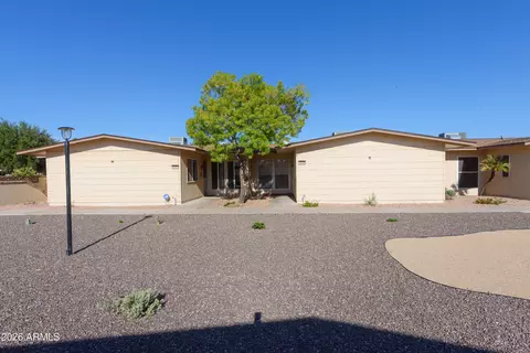 10727 W Santa Fe Dr, Sun City, AZ 85351
