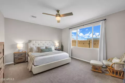 Bedroom - 2914 E Sunland Ave, Phoenix, AZ 85040 photo 5 of 7