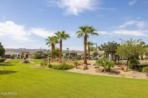 Exterior - 2914 E Sunland Ave, Phoenix, AZ 85040 photo 6 of 6