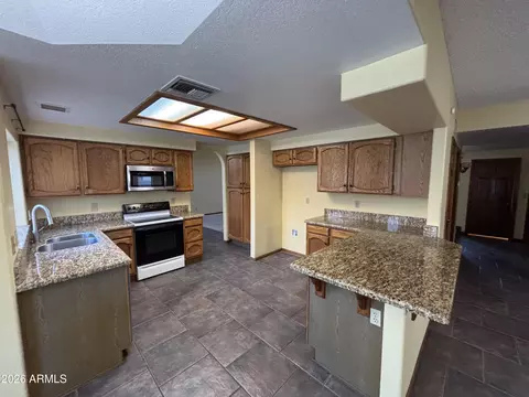 Kitchen - 2265 E Huron Ct, Gilbert, AZ 85234 photo 2 of 4