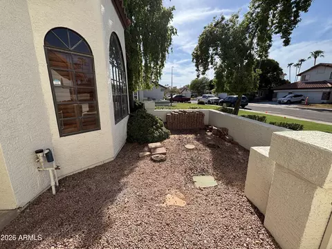 Exterior - 2265 E Huron Ct, Gilbert, AZ 85234 photo 7 of 27