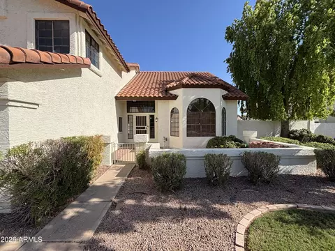 Exterior - 2265 E Huron Ct, Gilbert, AZ 85234 photo 6 of 27