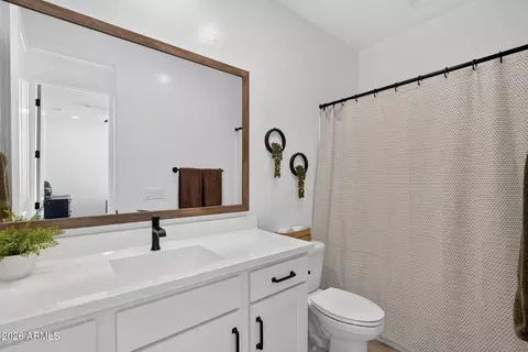 Bath - 3530 E Riverdale St, Mesa, AZ 85213 photo 2 of 3