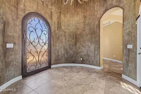 Entry Way - 2675 E Bartlett Pl, Chandler, AZ 85249 photo 2 of 4