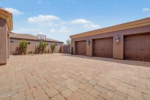 Exterior - 2675 E Bartlett Pl, Chandler, AZ 85249 photo 3 of 11
