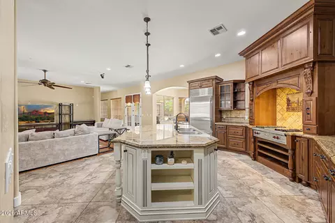 Kitchen - 2675 E Bartlett Pl, Chandler, AZ 85249 photo 1 of 4