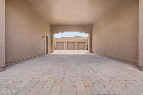 Entry Way - 2675 E Bartlett Pl, Chandler, AZ 85249 photo 1 of 4