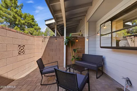 Exterior - 4841 E Kachina Trl #3, Phoenix, AZ 85044 photo 2 of 4